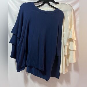 Bundle of 2 Wife Sleeve Cream & Navy Blue Knit Tops. XL